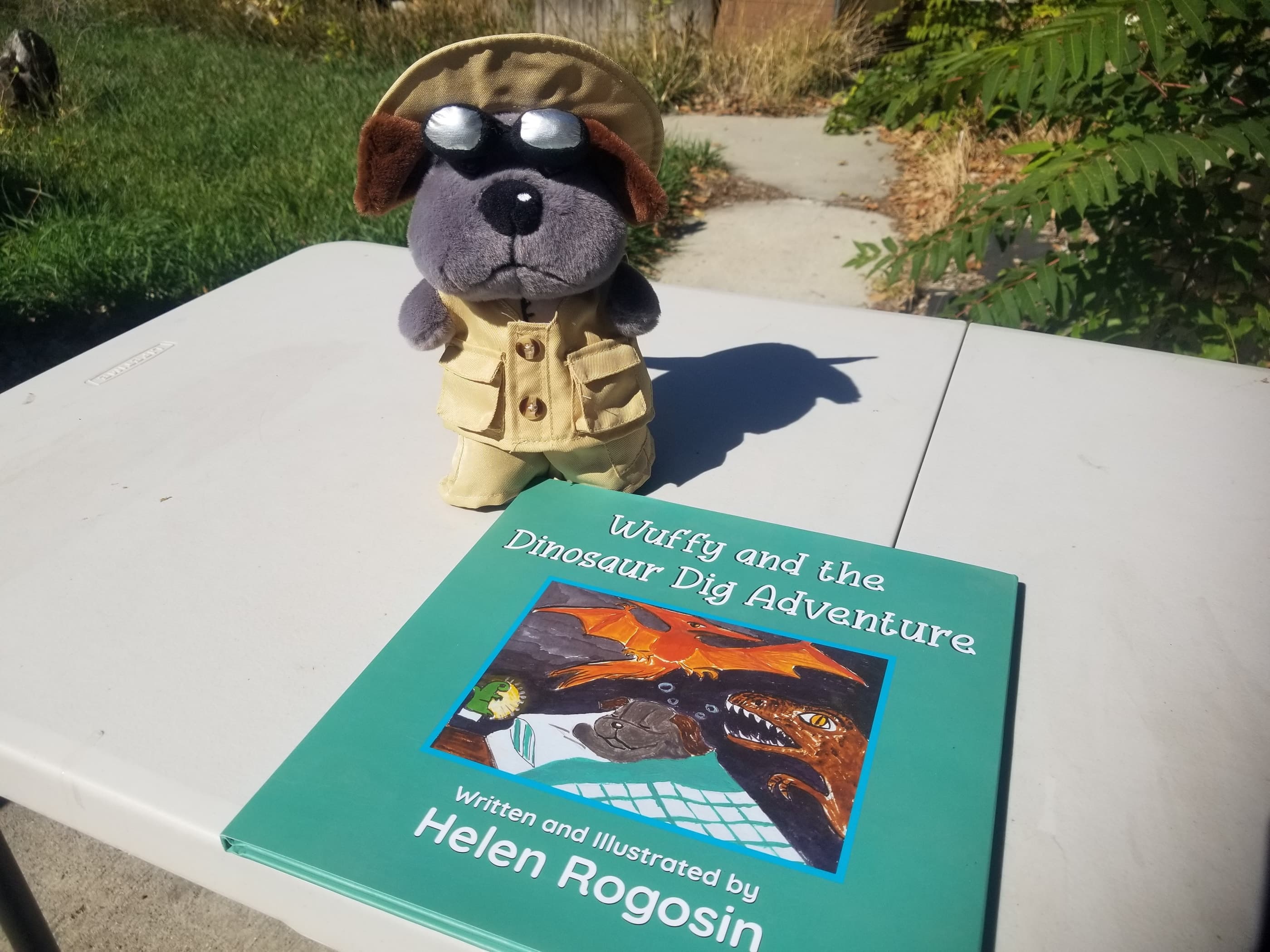 Wuffy & The Dinosaur Dig Adventure Book w/Plushie Stuffed Animal Combo